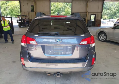 2014 Subaru Outback 2.5I Premium из США, поврежденный, VIN 4S4BRCDC9E3297663